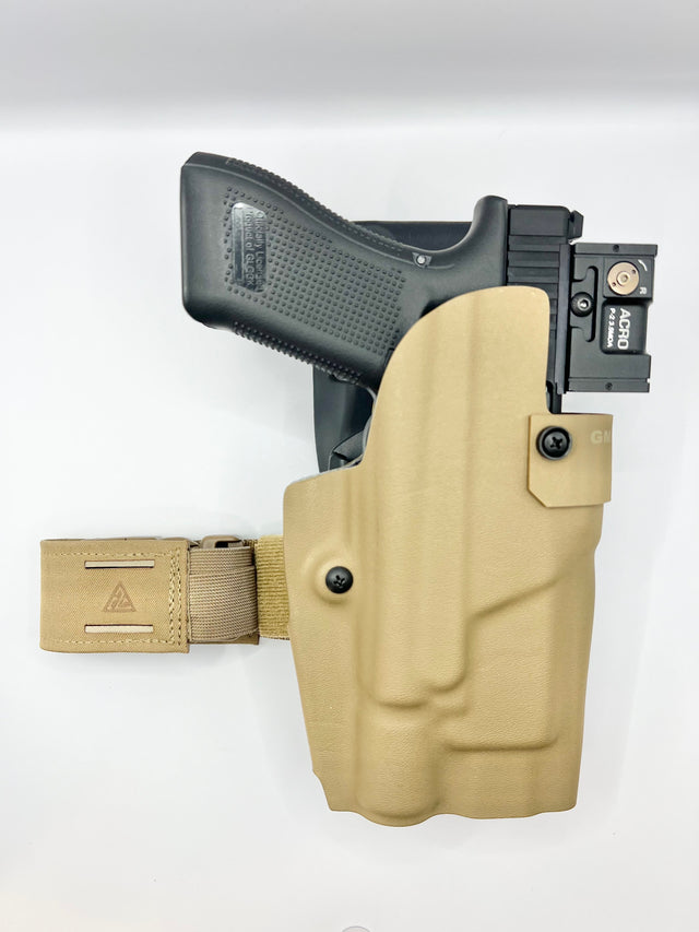 GLOCK 17 SUREFIRE X300/U-B LVL2 OVERT HOLSTER (GEN 4/5)