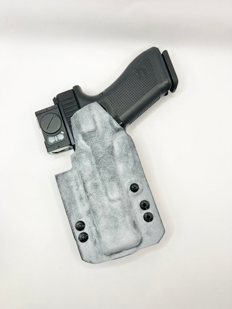 GLOCK 17 IN THE WAIST BAND (IWB) KYDEX HOLSTER RIGHT HAND CARRY